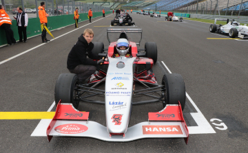 Győzelmekkel és dobogós helyekkel kezdett a Gender Racing a Hungaroringen